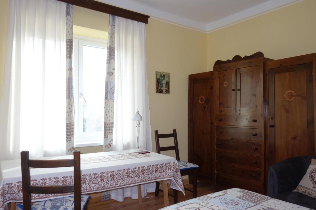 Villa Molteni, Di Fiemme, Varena